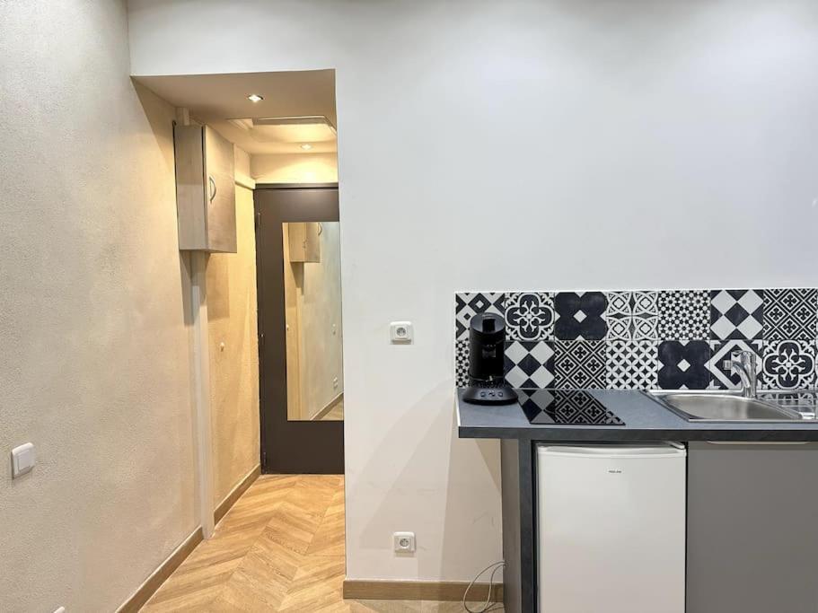 Studio Au Coeur Du Vieux Port Avec Clim Marseille Bagian luar foto